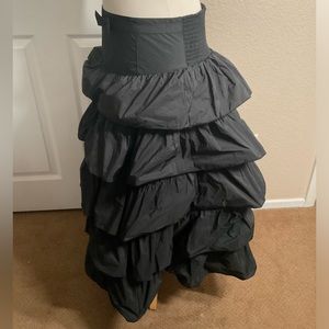 Urban Outfitters black tier skirt size Medium
